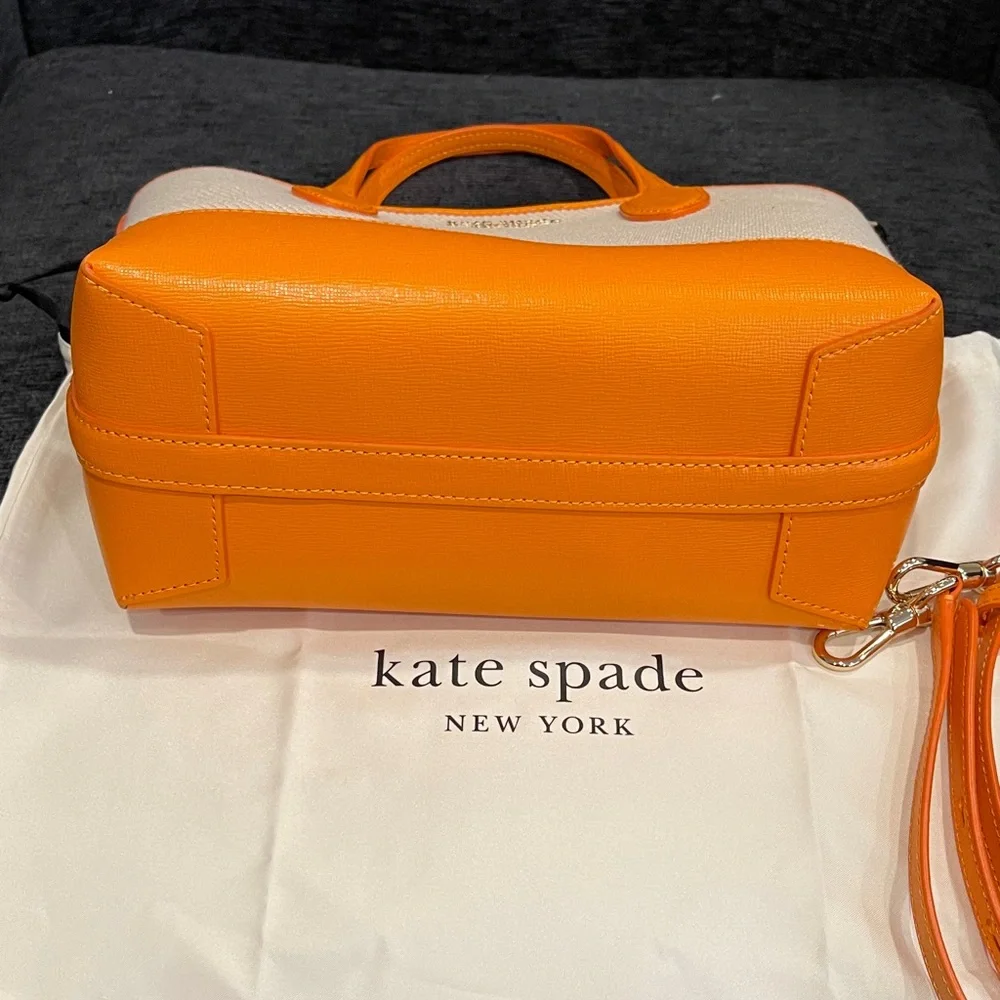 NWOT...Kate Spade Bleecker Canvas Crossbody Tote - Picture 11 of 11